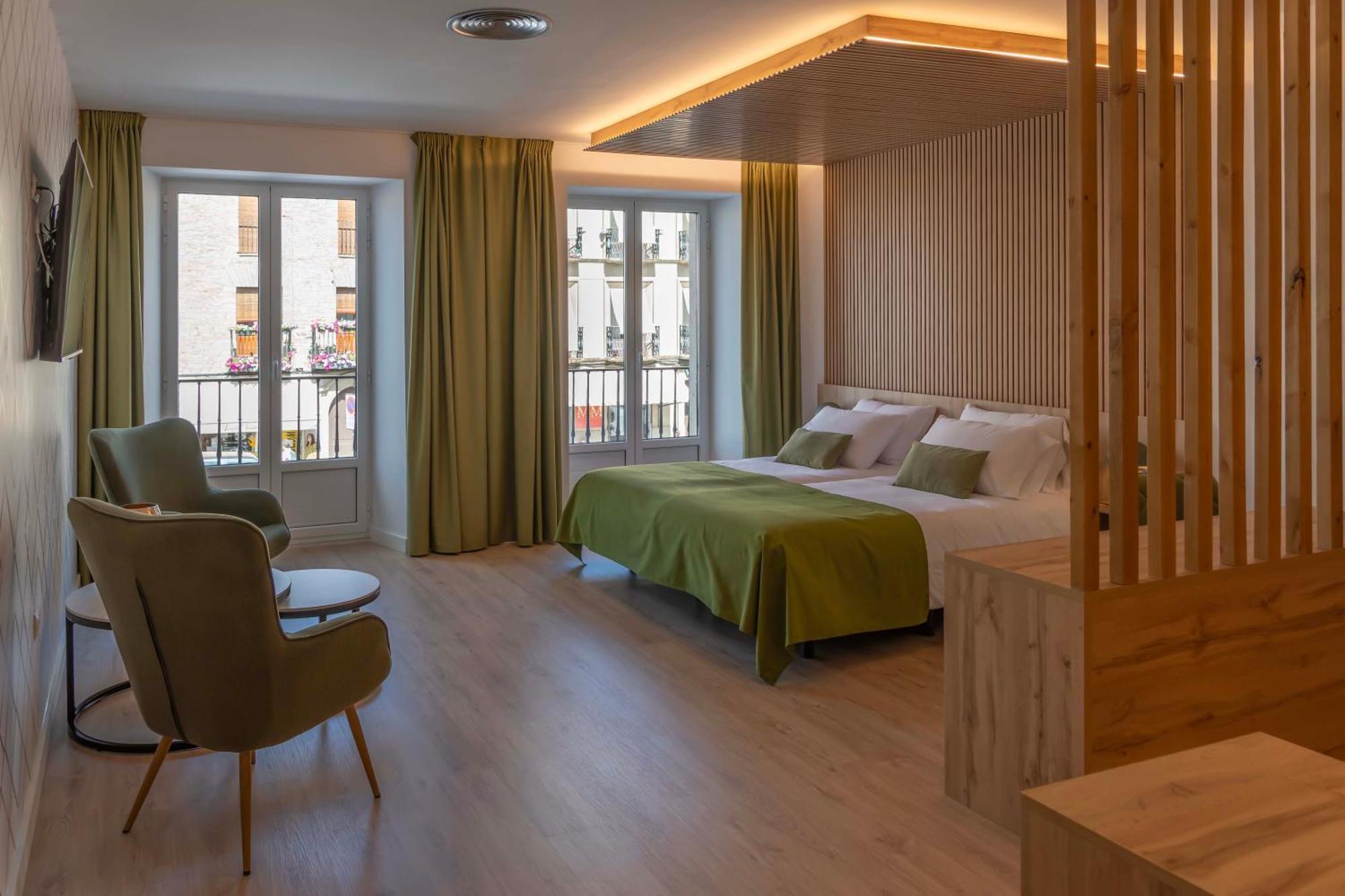 Hotel & Restaurante El Casino Villafranca Del Bierzo Εξωτερικό φωτογραφία