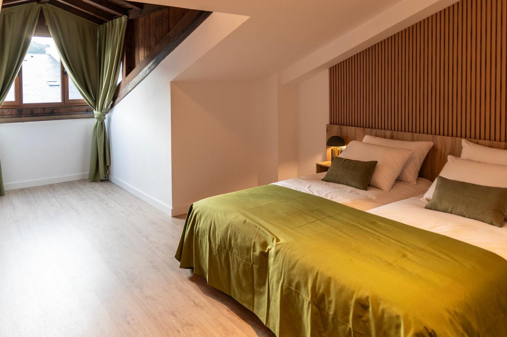 Hotel & Restaurante El Casino Villafranca Del Bierzo Εξωτερικό φωτογραφία