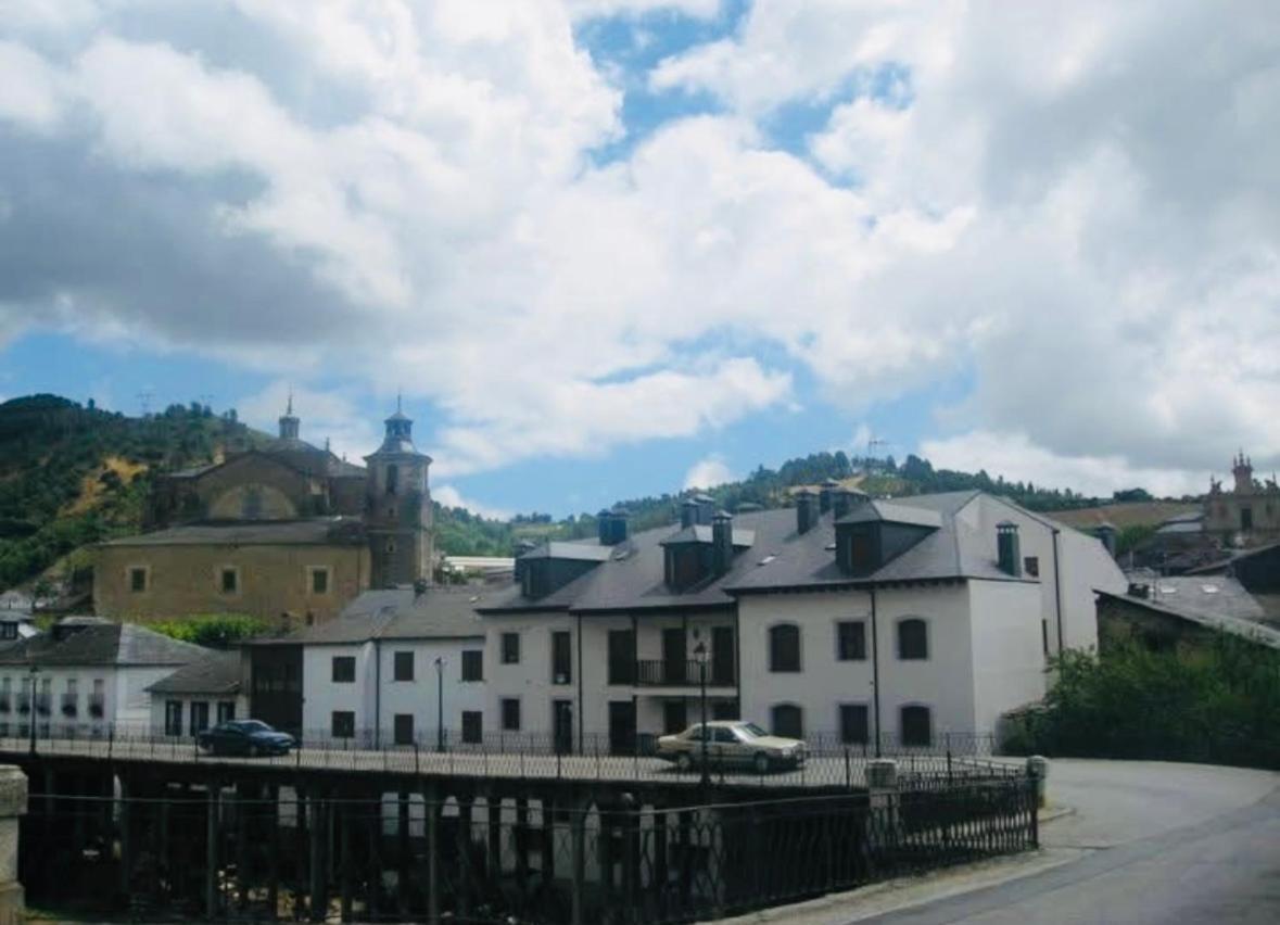 Hotel & Restaurante El Casino Villafranca Del Bierzo Εξωτερικό φωτογραφία